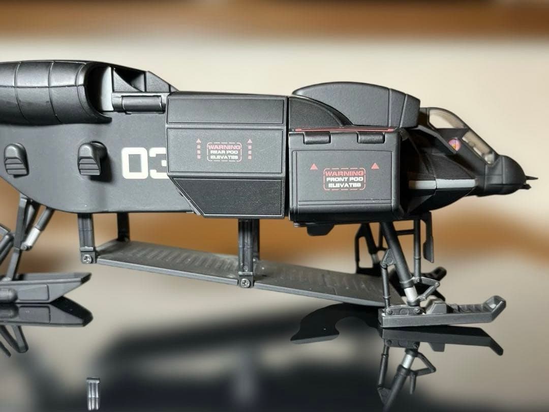 超レア❗️新世紀合金 1/72 エイリアンドロップシップ＃3 ブラックバージョン