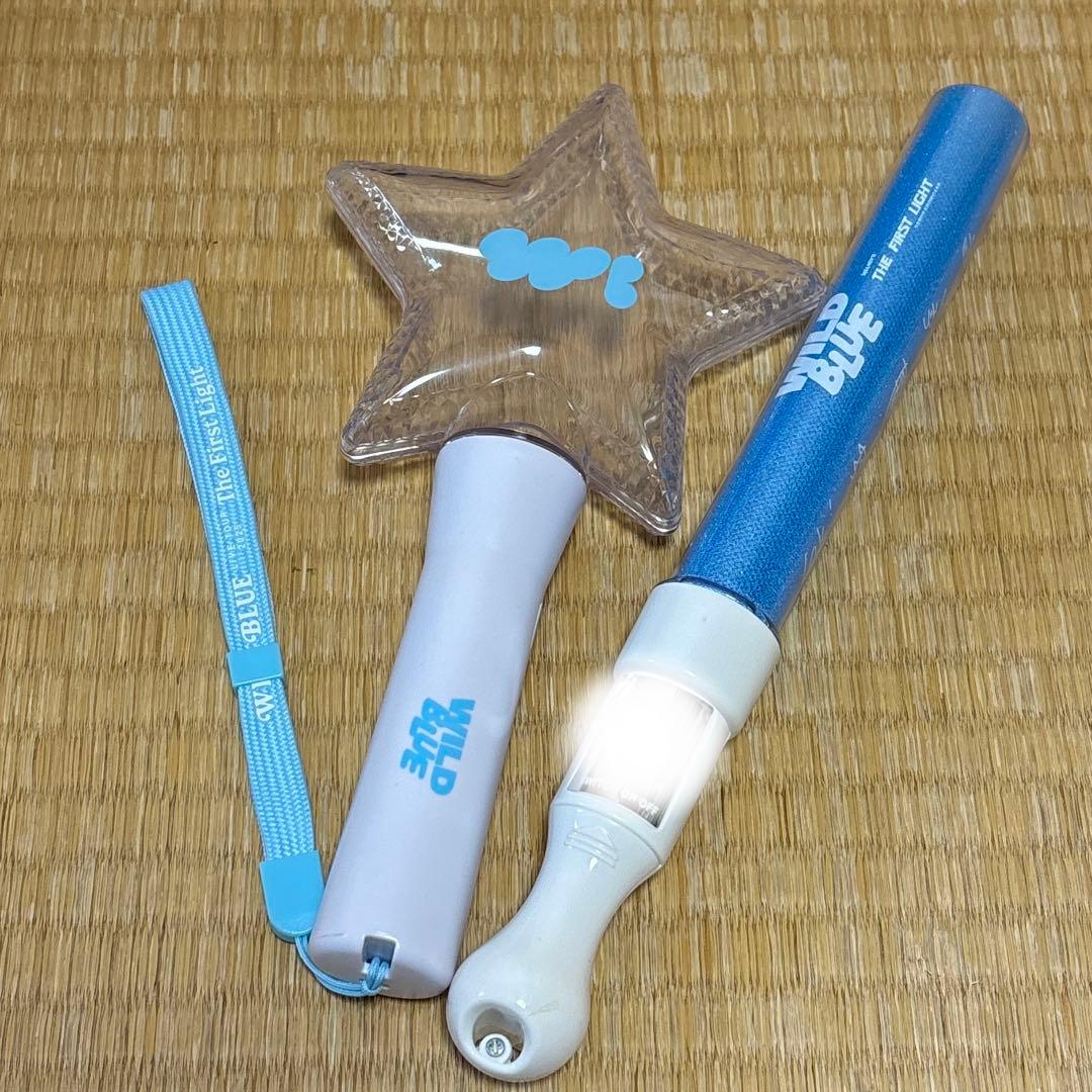 WILDBLUE ペンライト The First Light 初代 2代目 - メルカリ