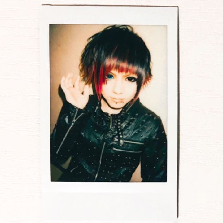 V系☆R指定【Z】チェキ【6】 - メルカリ