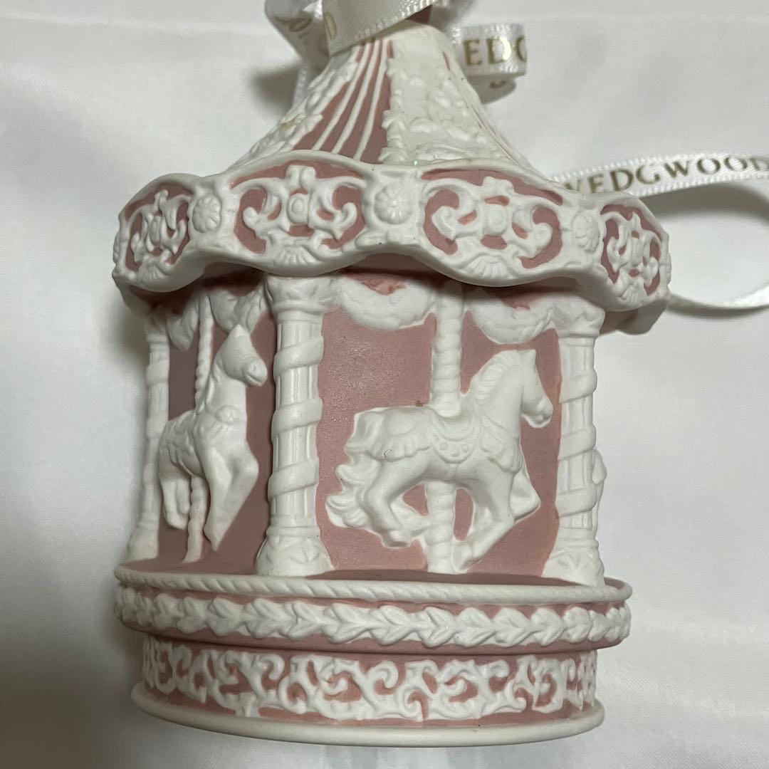 WEDGWOOD オーナメント 2014 ピンク カルーセル ウェッジウッド 馬