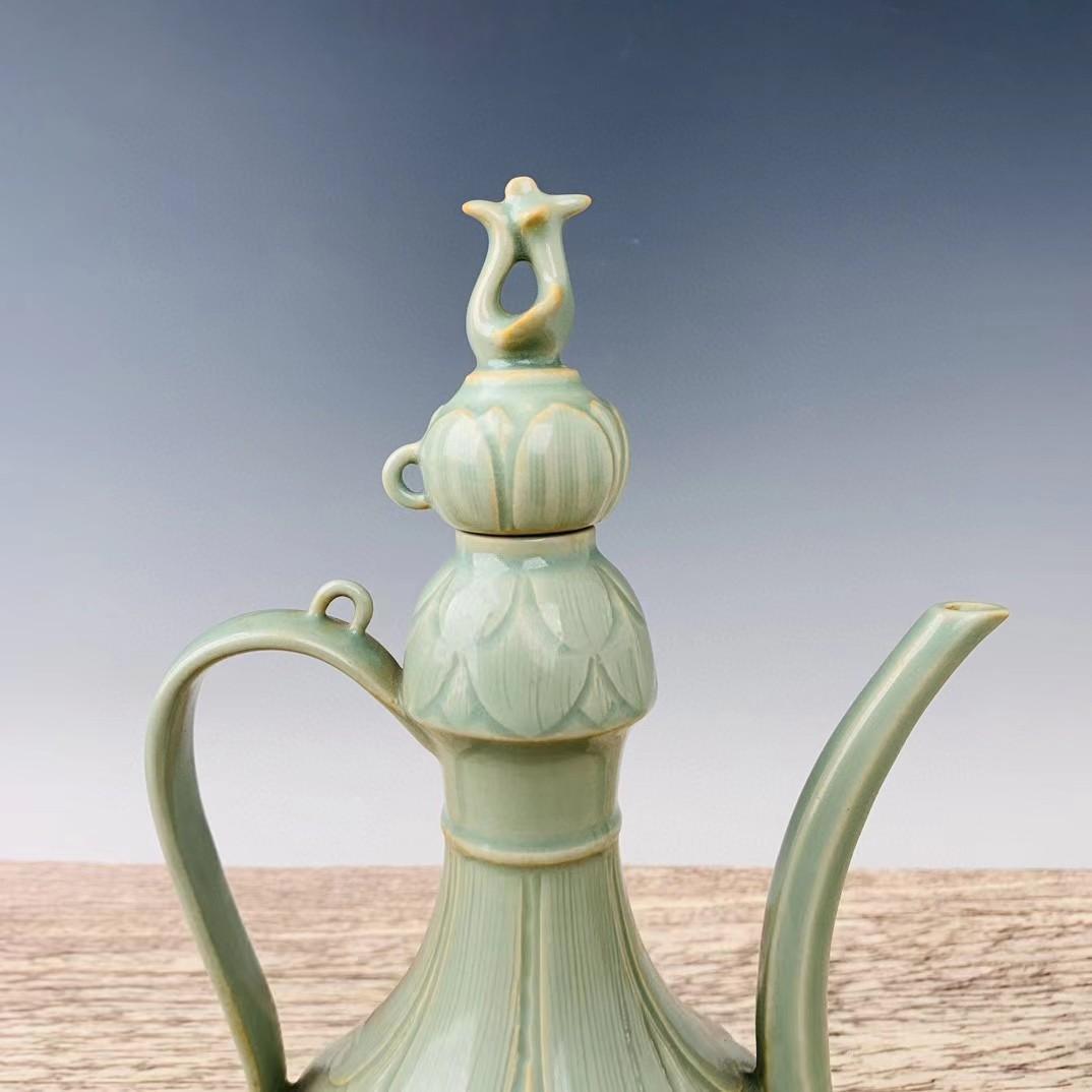 中国古美術・旧蔵の磁器・官窯の金口詩刻瓶・置物・書道・茶道具