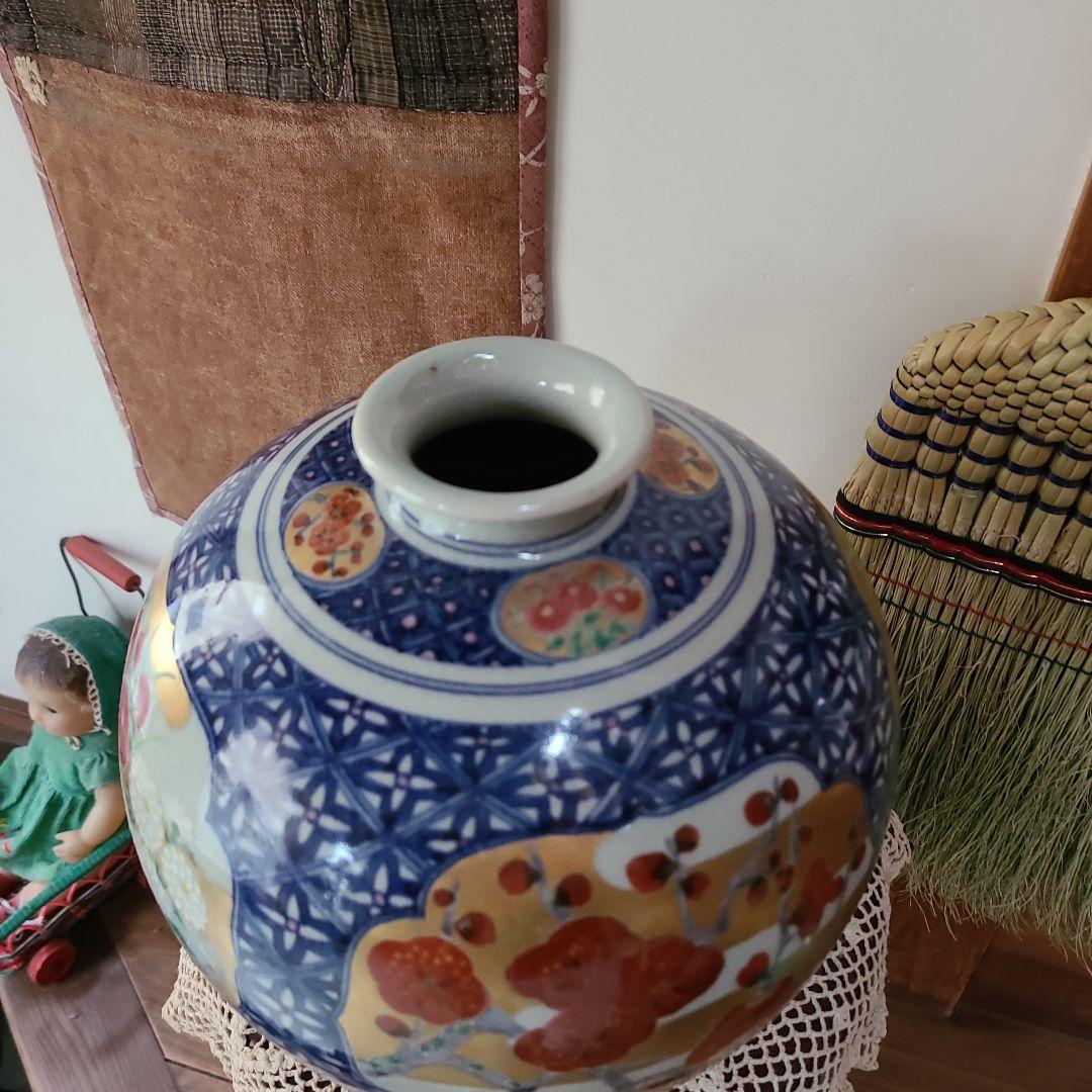 染錦】四季折々の壺 金彩色絵 飾壺