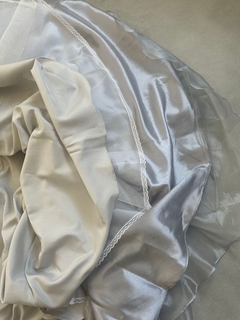 カラードレス　シルバー　グレー　結婚式　TWEED 演奏会ドレス