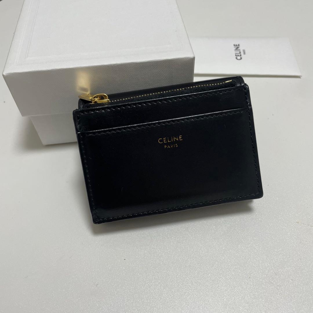 魅力的☆ショッパー付】オーブ ヴィヴィアン・ウエストウッド 三折財布