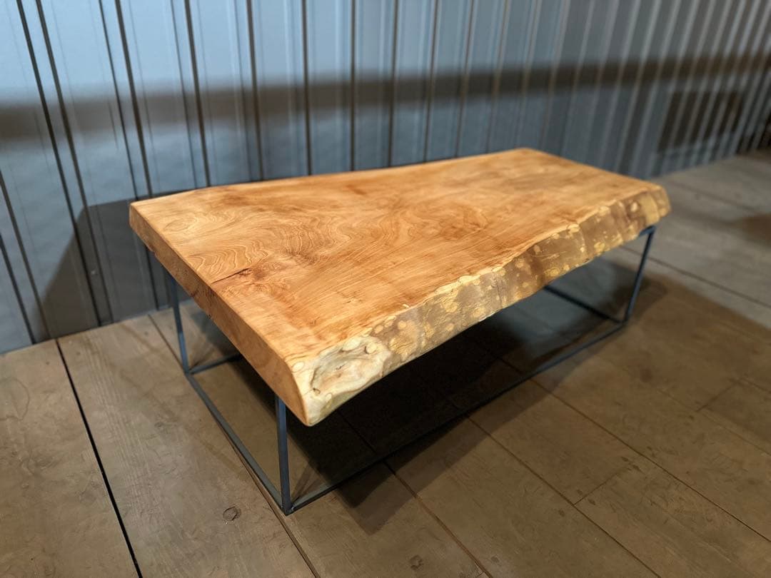 一枚板テーブル 栃 トチ アイアン ローテーブル ソファーテーブル 別荘