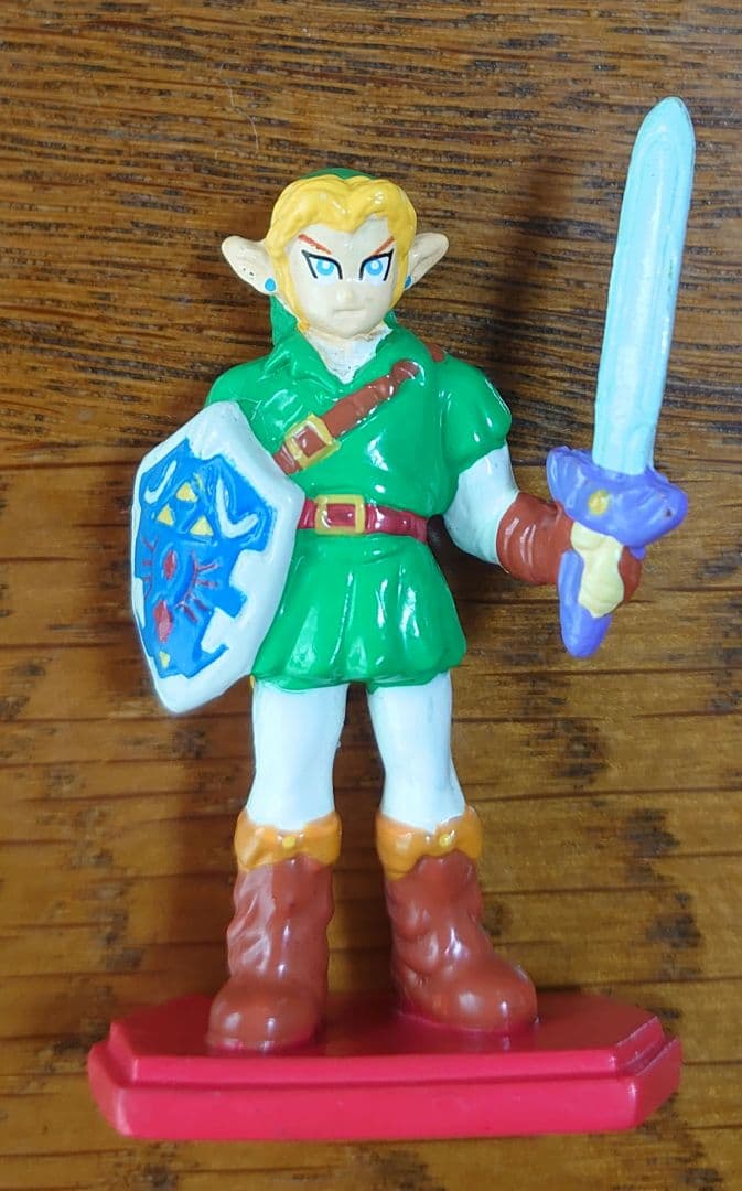 ゼルダの伝説 時のオカリナ ミニリアルフィギュア リンク ✩ ゼルダ姫