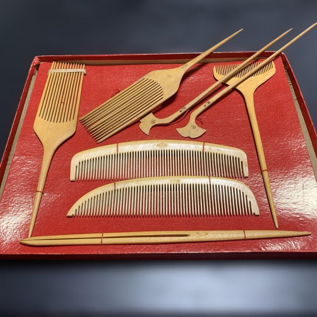 本つげ　つげ櫛　本つげ櫛色々　当時物　アンティーク櫛　ヴィンテージ 本つげ つげ櫛 本つげ櫛色々 8本 当時物 アンティーク櫛 ヴィンテージ