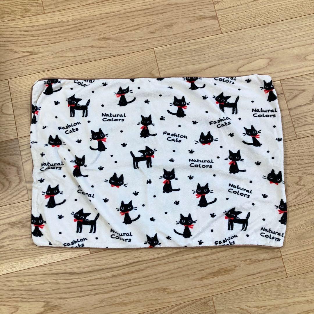 なるせねこクッションしまむらコラボnqrse なるせねこ 枕 カバーのみ