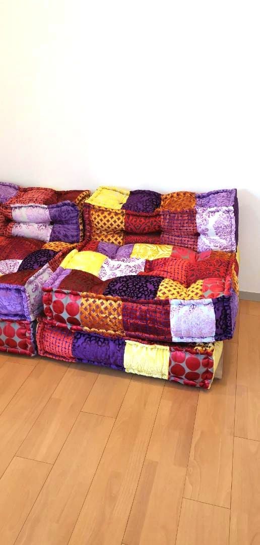 【ほぼ新品】アデペシュ　ブロックマルチソファ（パッチワークミックス）　4つセット