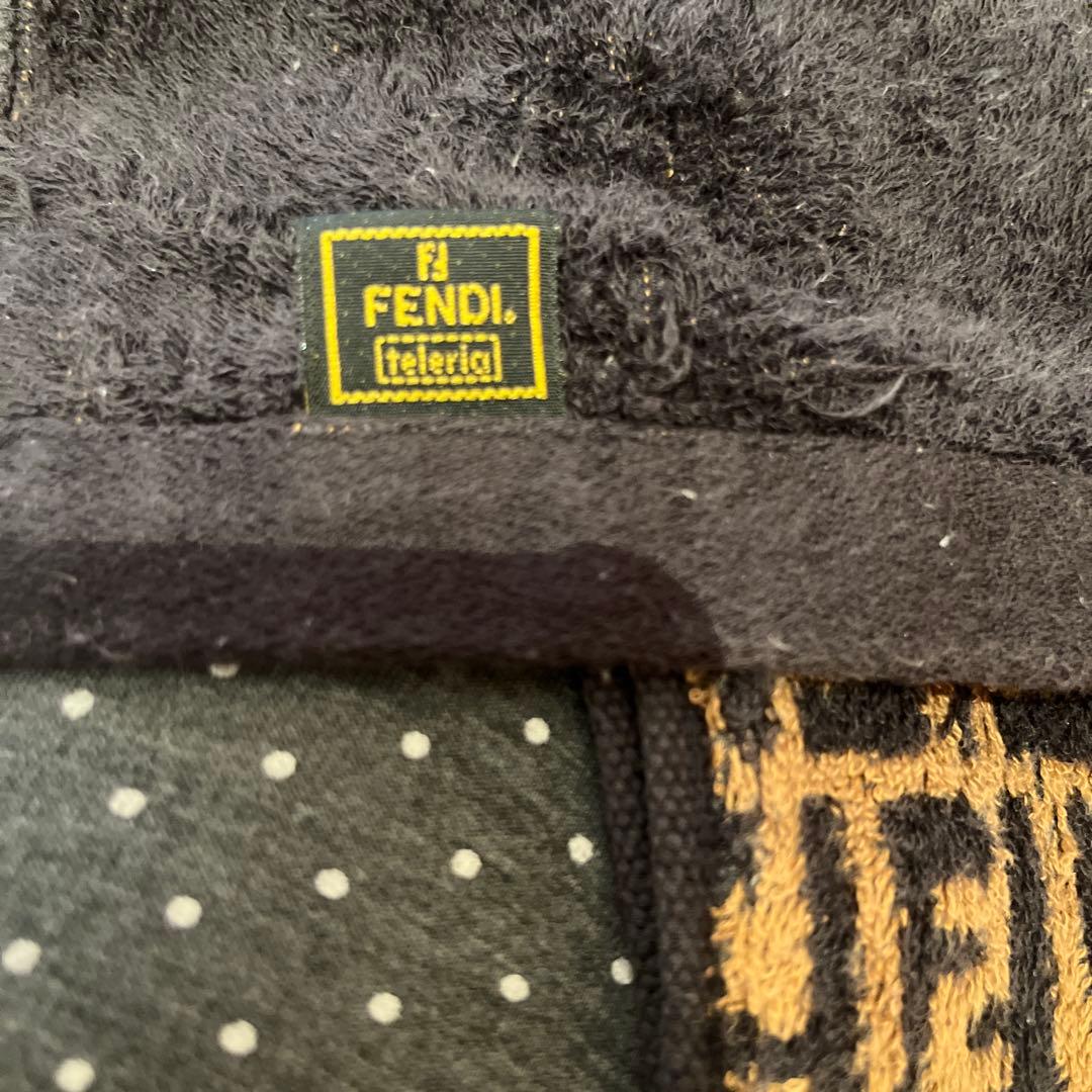 FENDI フェンディ ズッカ柄 バスタオル - メルカリ