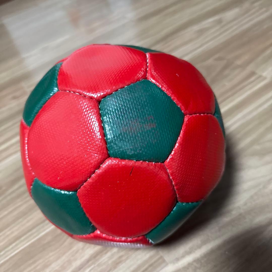 ゆ*ん様 激レア！フライダーク サッカーボール - メルカリ