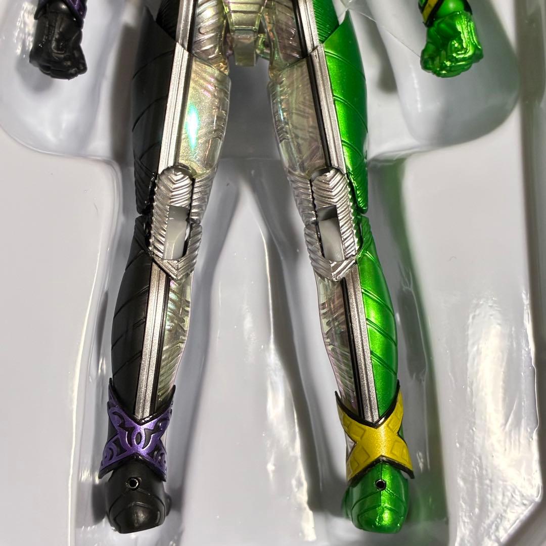 真骨頂　仮面ライダーW サイクロンジョーカーエクストリーム　真骨彫