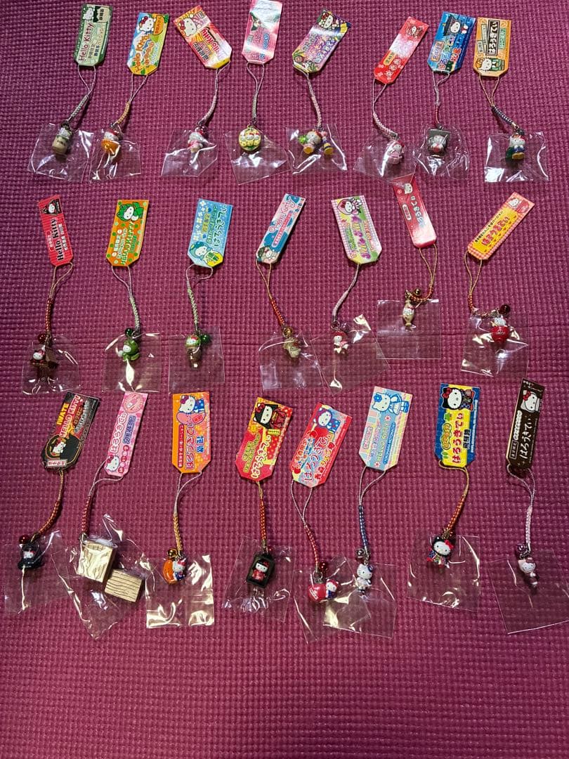 合間公式　ハローキティ ご当地キティ　根付け　約160個　まとめ売り