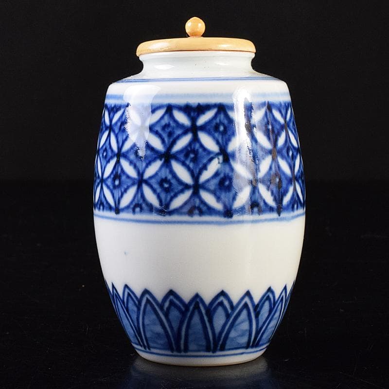 瀬戸焼 三代 山口錠鉄作 染付 肩衝茶入 三玄院長谷川大真師書付箱