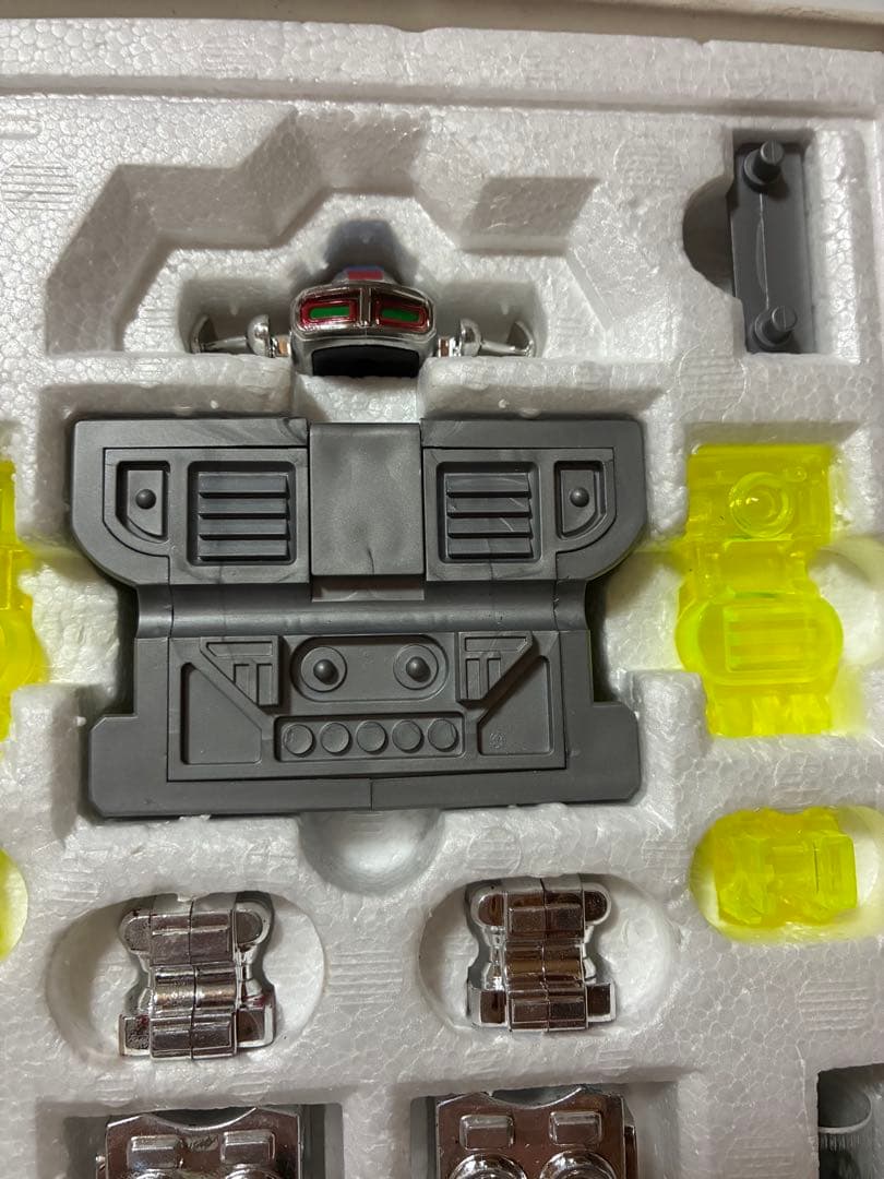 超合金 GC-17B フルアーマー 超電送レザリオン　ビデオ戦士レザリオン