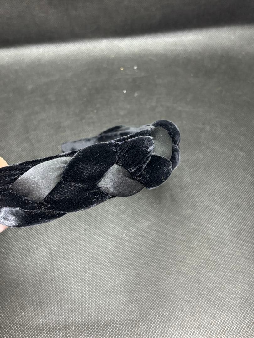 【Alexandre de Paris】美品！カチューシャ　ブラック　ベロア