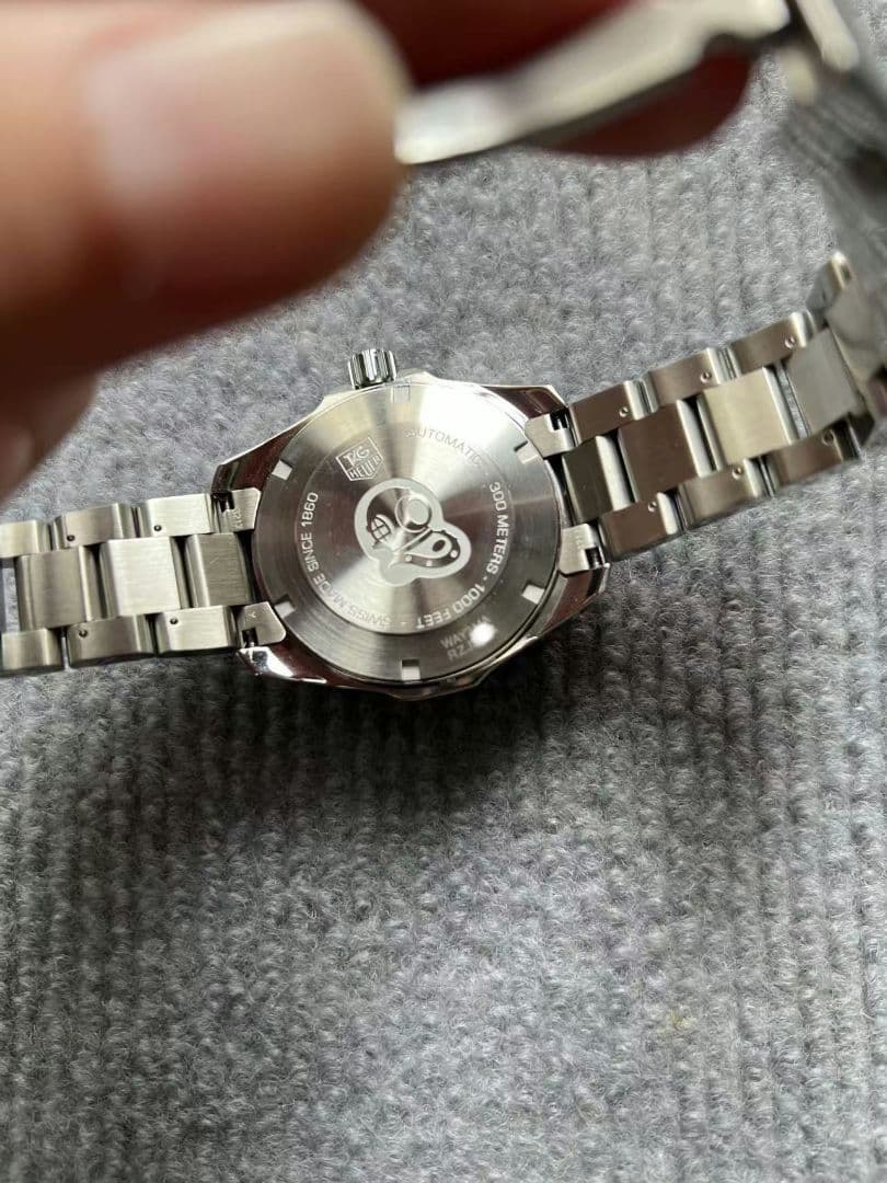 タグホイヤー WAY211A アクアレーサー キャリバー5 デイト 自動巻き