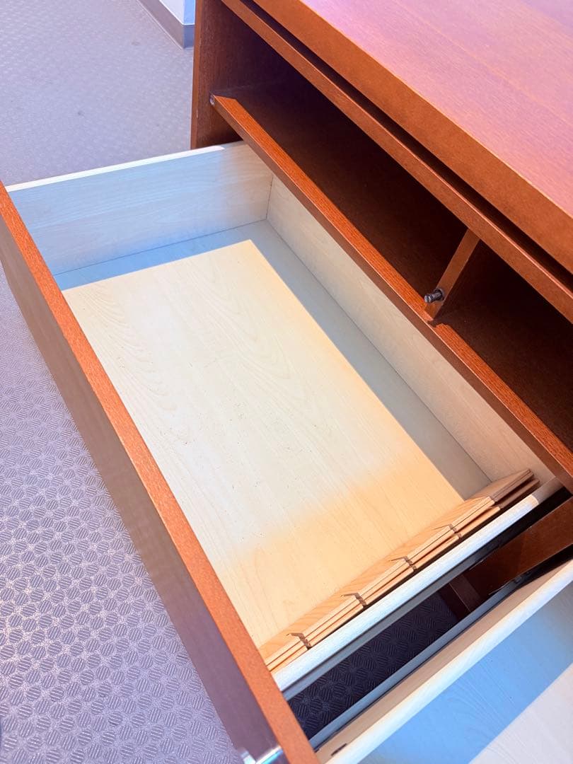 IKEA BONDE テレビボード サイドボード ドイツ製 都内中央区直接引取可