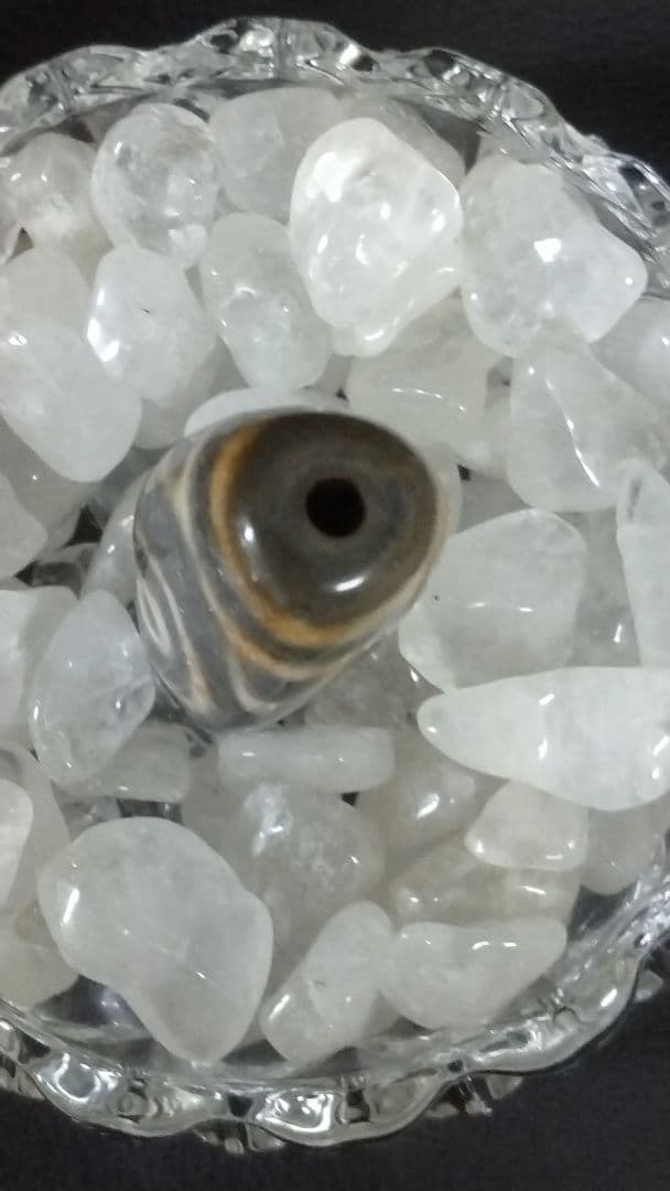 609天珠 特殊 三眼虎牙天珠 三角形 dzibeads！