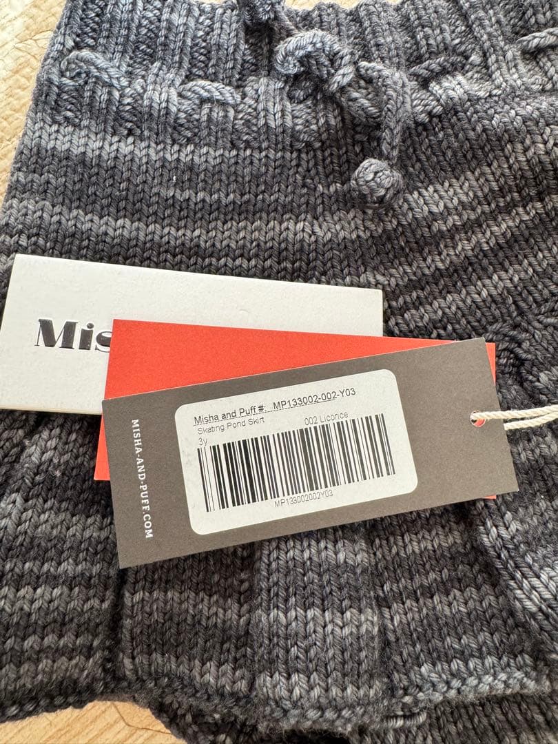 misha and puff スカート