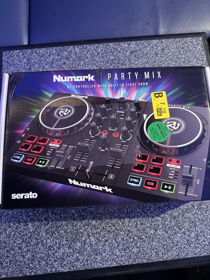 Numark Party Mix DJコントローラー Party Mix | Numark
