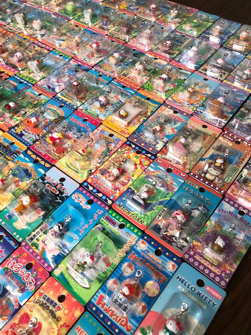 Hello kitty ファスナーマスコット 大量まとめ売り サンリオ キティ