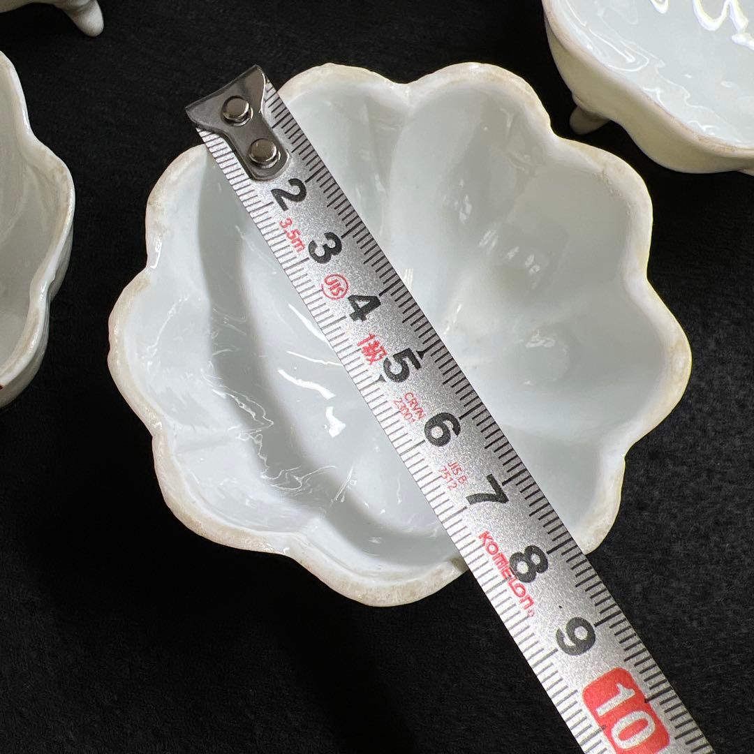 中国清朝時代 薄手白磁三足輪花小碗5客 幅約8