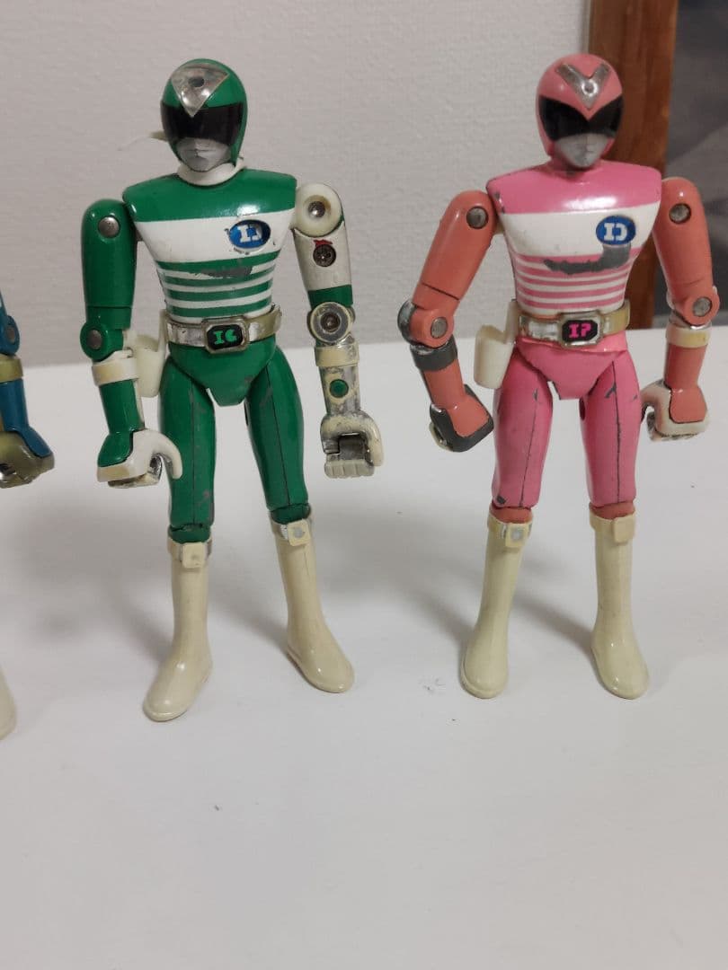 電子戦隊 デンジマン フィギュア GB-16 超合金　全5体　※ピンク右足折れ