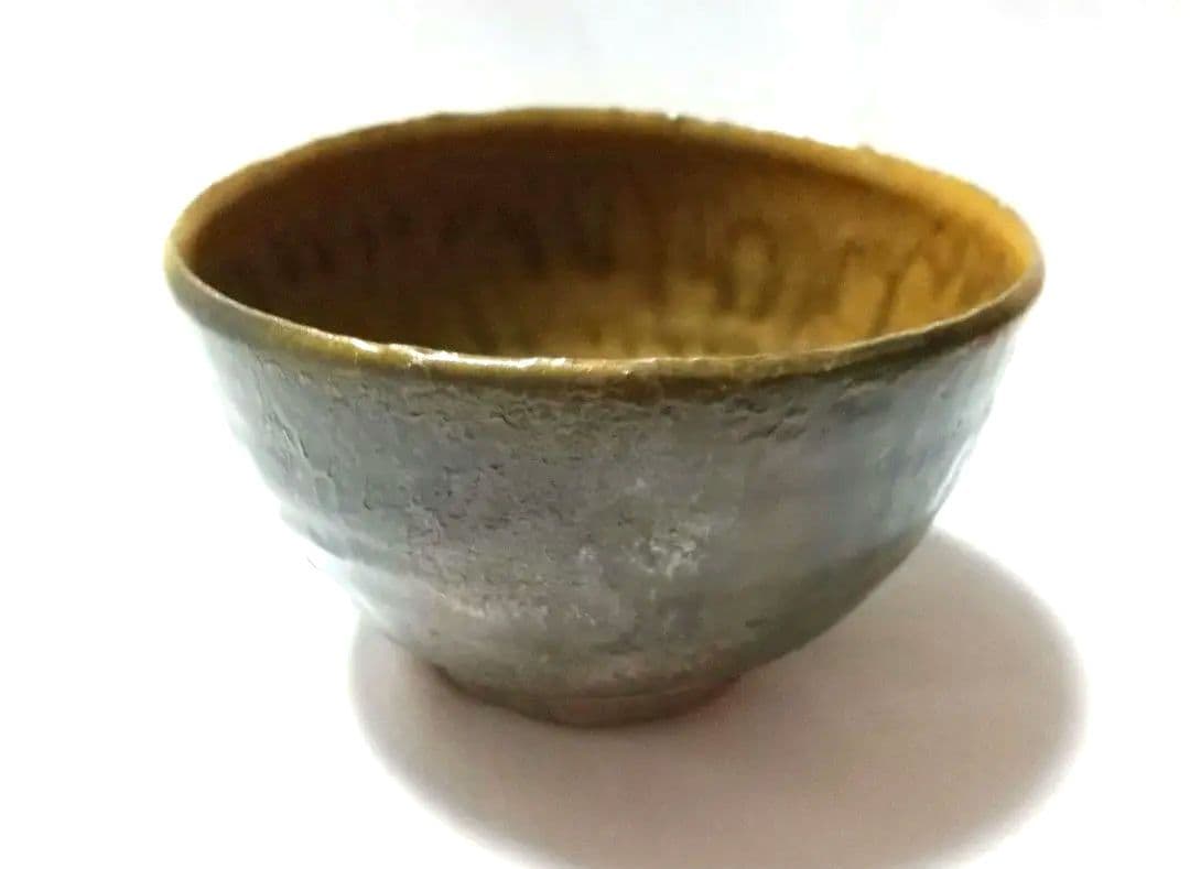 西岡小十 黒唐津茶碗 窯変 共箱 共布 未使用品