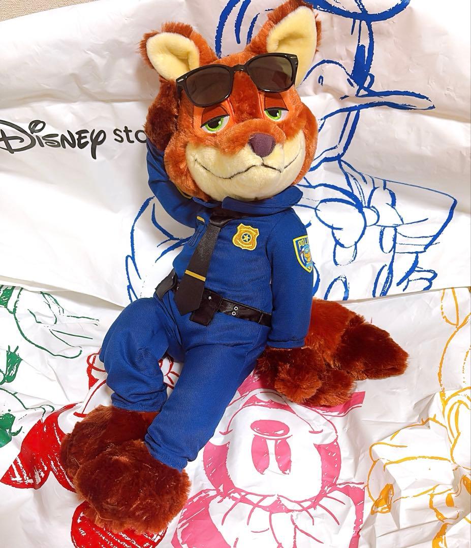 限定　ニック・ワイルド　ズートピア　 警察官ぬいぐるみ