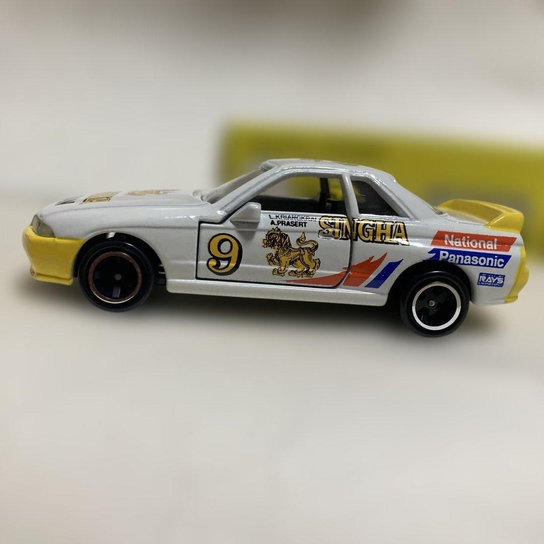 トミカ SINGHAツーリングカー TAISAN ADVANスカイラインR32