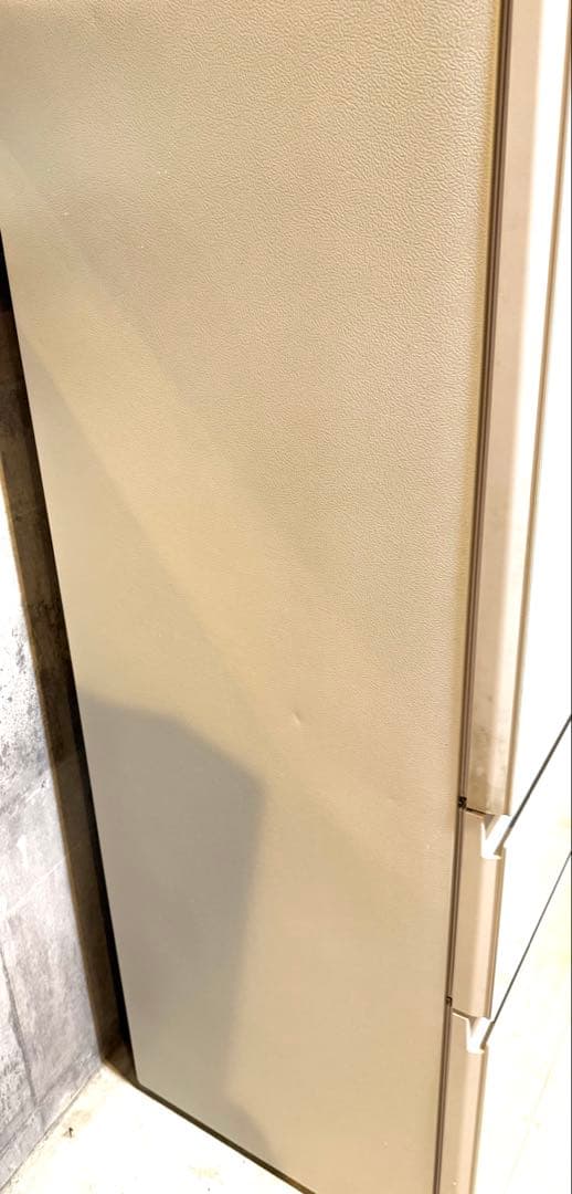 ★中古美品！東芝　冷凍冷蔵庫 ベジータGR-S36SVL 356L 2020年製