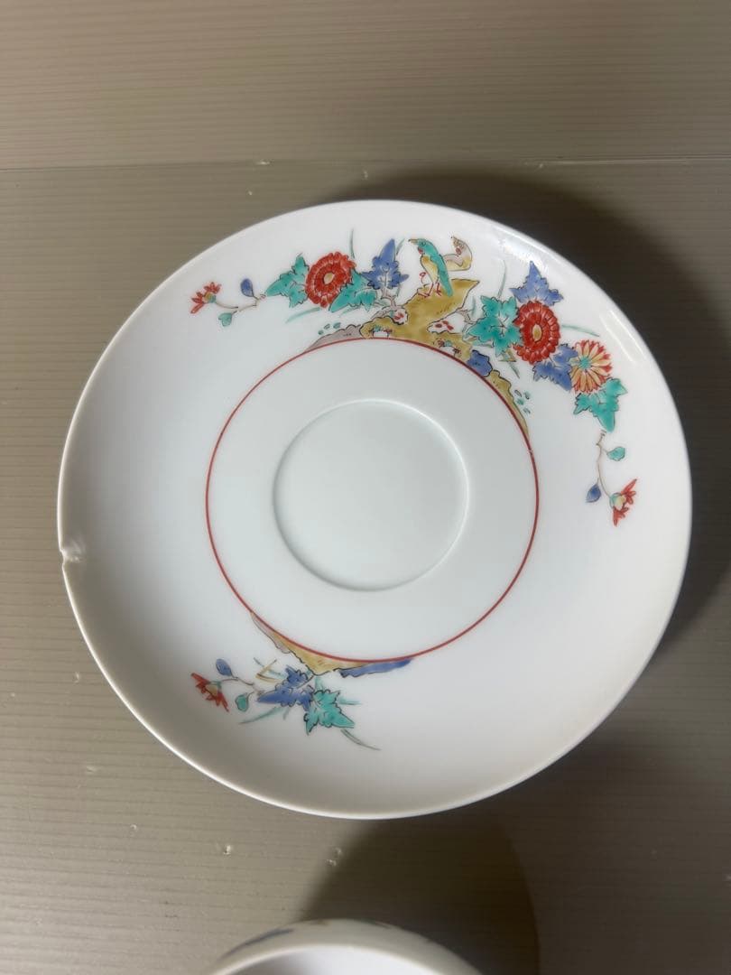 2436 人間国宝 十四代酒井田柿右衛門作 花鳥文紅茶碗