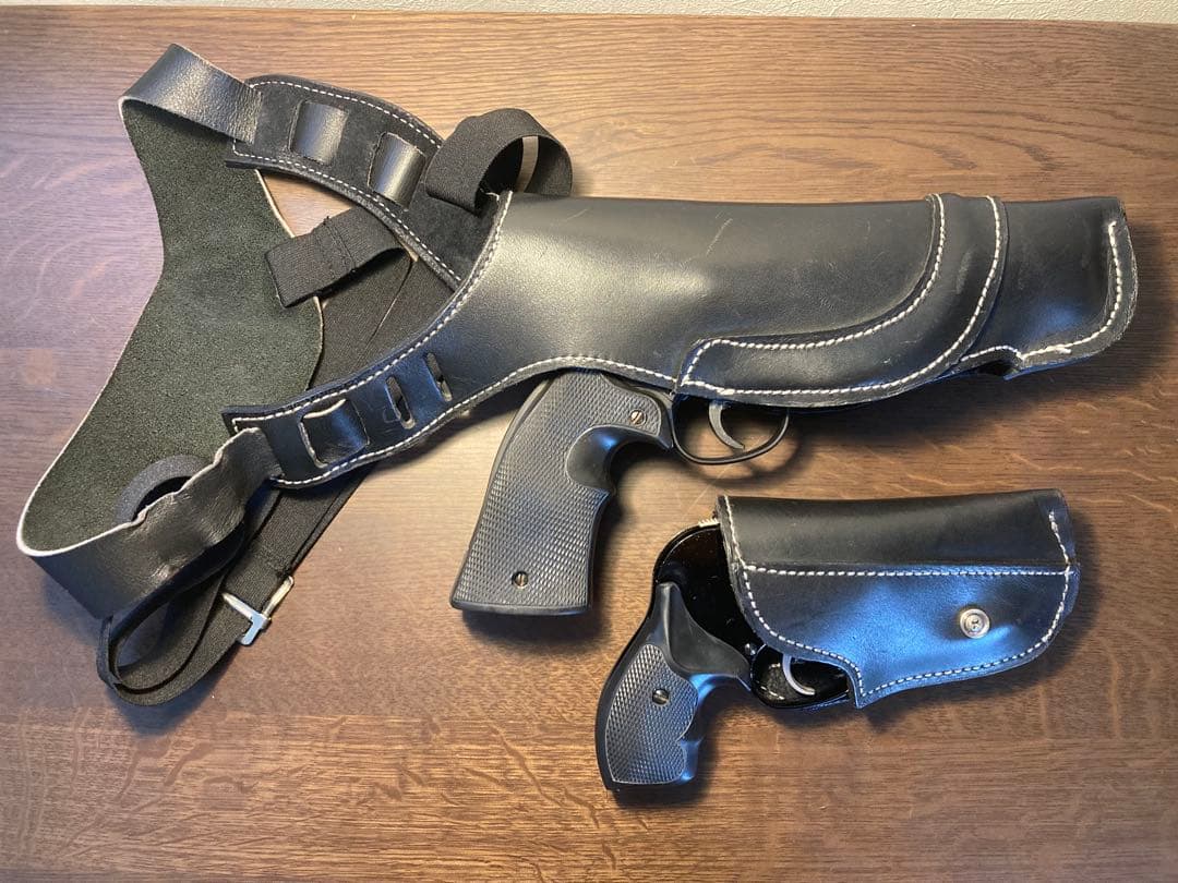 あぶない刑事 鷹山敏樹 タカ 舘ひろしさん モデルガン ホルスター