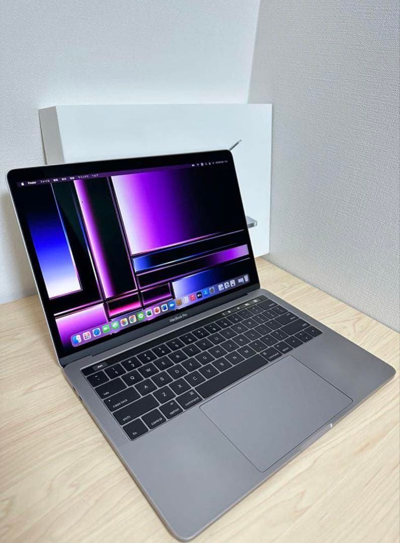 Apple MacBook Pro 指紋認証/タッチパネル /最新Office。