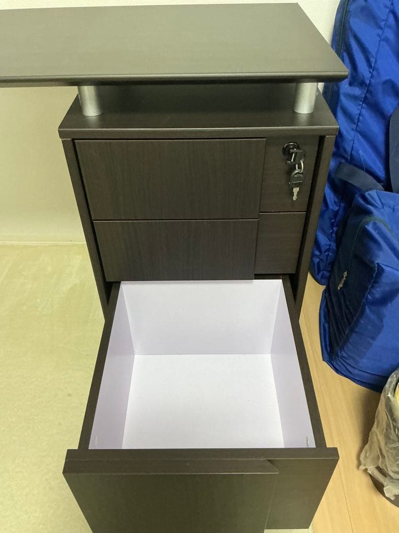 【本日限定値下げ】ニトリ　 L字型パソコンデスク 引き出し付き