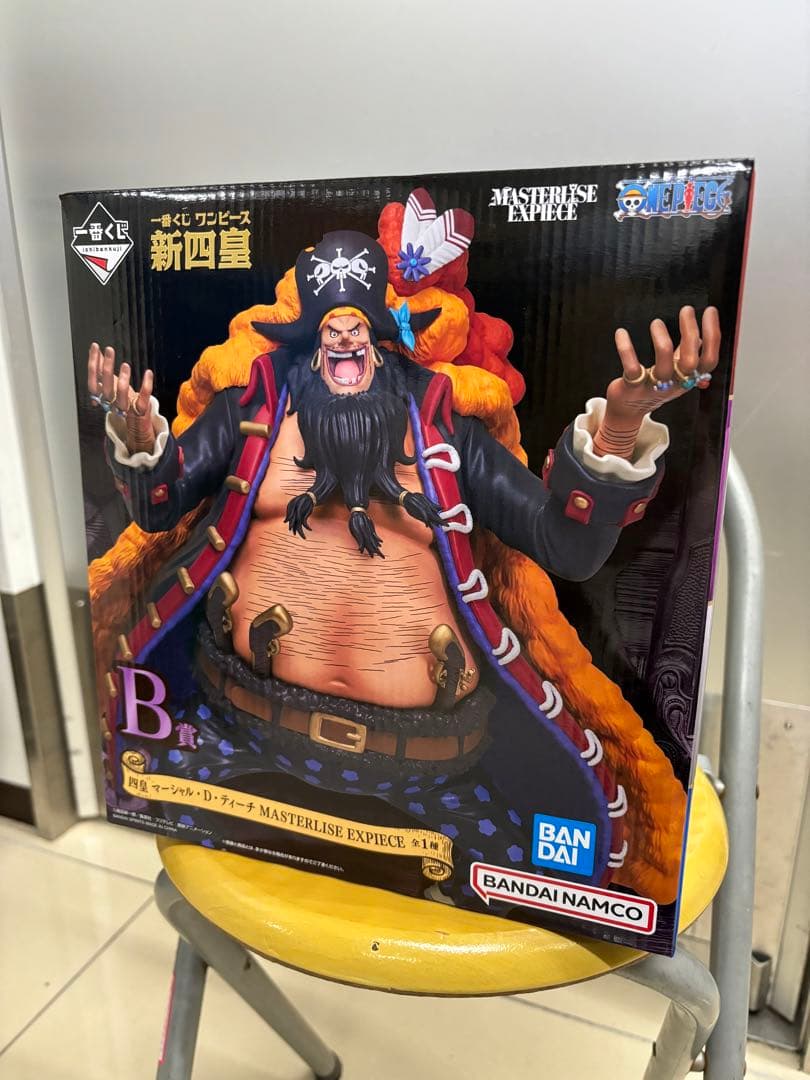 ディズニー ミッキー・ミニー・グーフィー 陶器フィギュア 収納容器