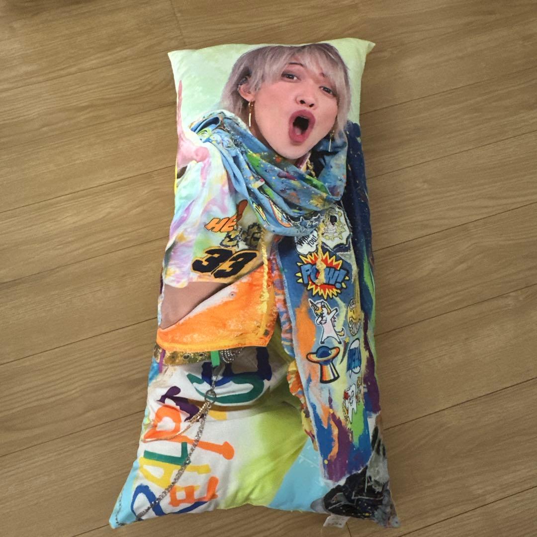 12/16まで！！しまむらコラボ 受注生産限定 リアルピース ロング枕 こ