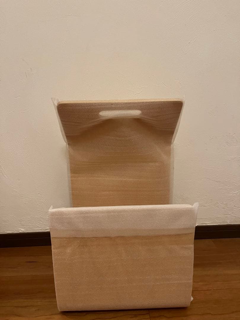 artek マガジンラック　KANTO ナチュラル　新品　未開封　未使用