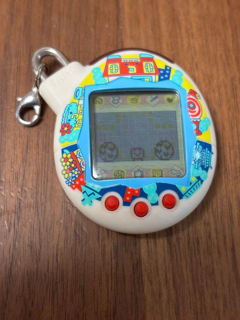 いぇー！ふぁみりーイロイロ！　たまごっちプラス　ふぁみたまおうち　かぎなし