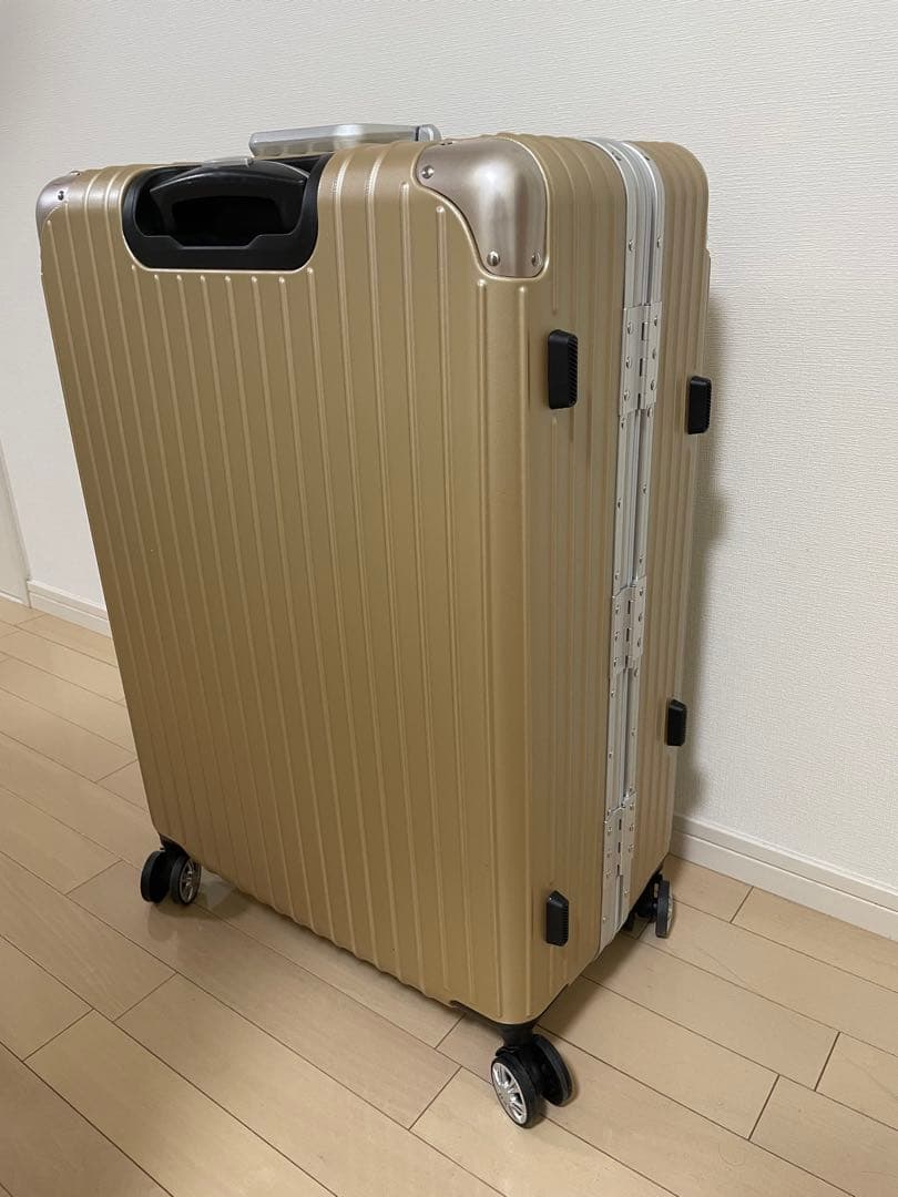 VARNICゴールドスーツケース103L