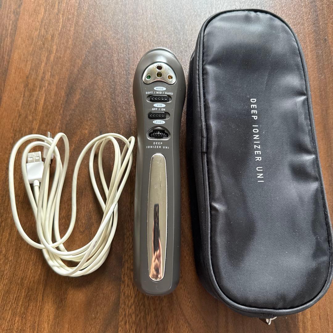 DeepイオナイザーUni　EBM　多機能美容機器 EBM 美容機器 DeepイオナイザーUni