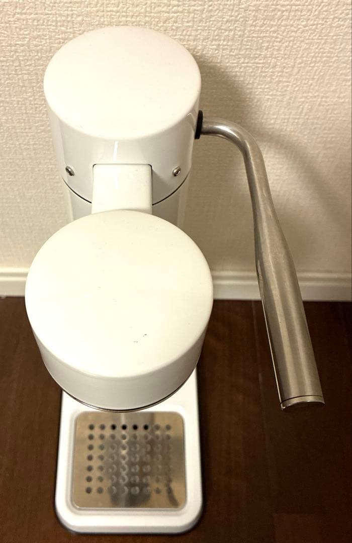 Aarke カーボネーター3 ホワイト 本体及びボトル１本