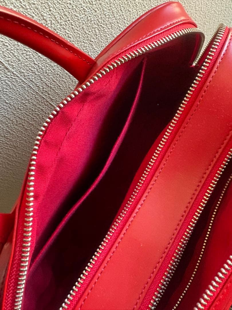 コムデギャルソン　青山　スクエア　バッグ　赤