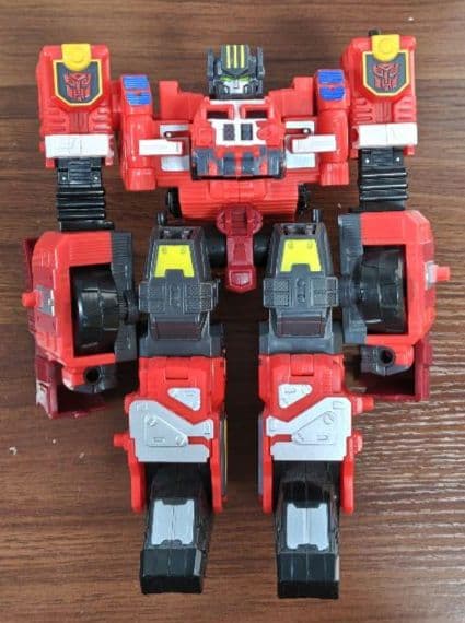 ウルトラマグナス 「トランスフォーマー マイクロン伝説」