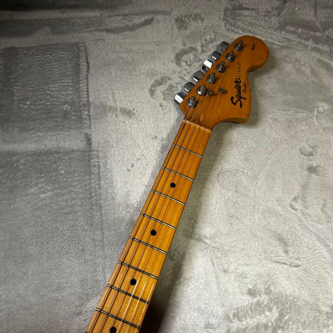 スクワイヤー アフィニティシリーズ ストラトキャスター サンバースト