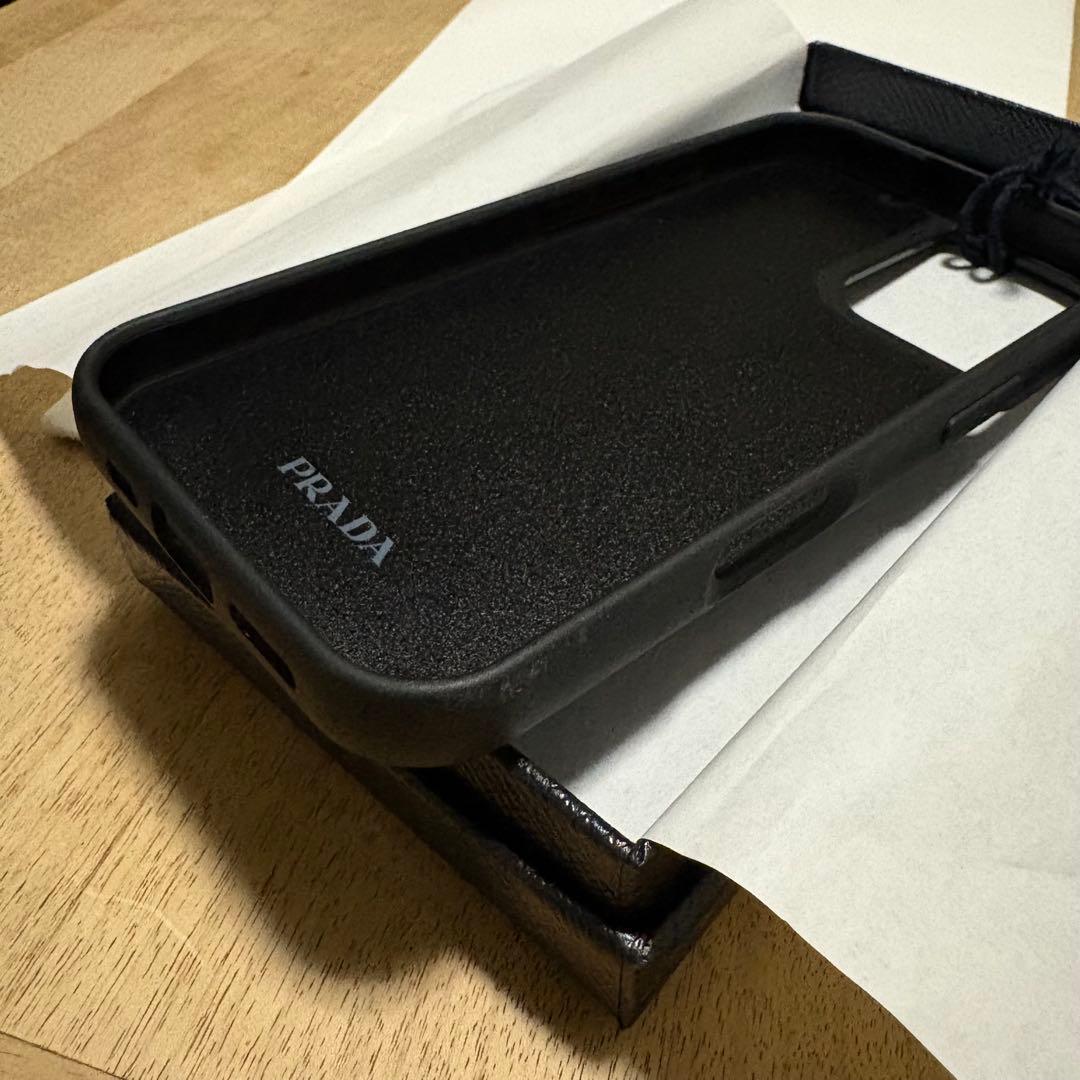 正規品】PRADA iPhone16 ケース ブラック 箱・ショッパー付き
