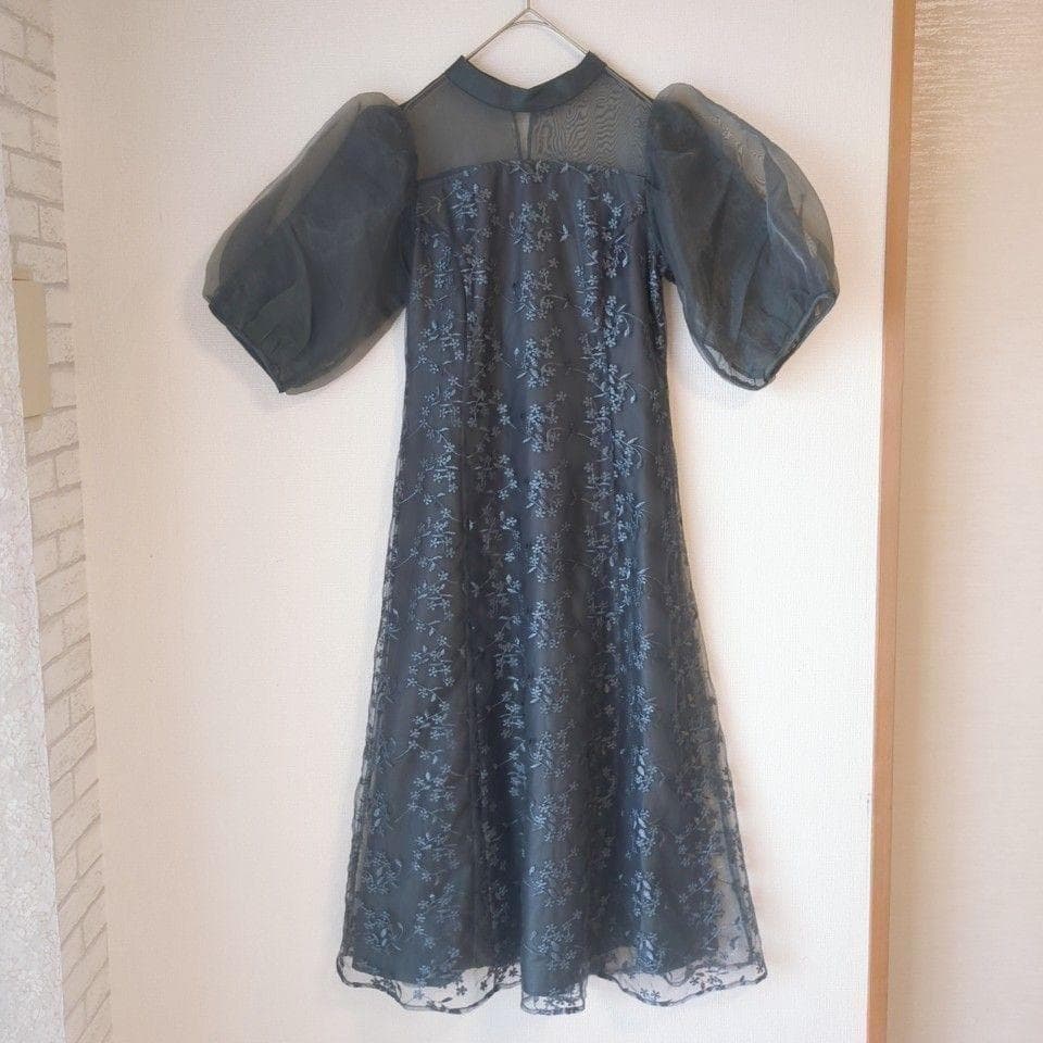 niana ニアナ オーガンジーパフスリーブ刺繍レース S 結婚式