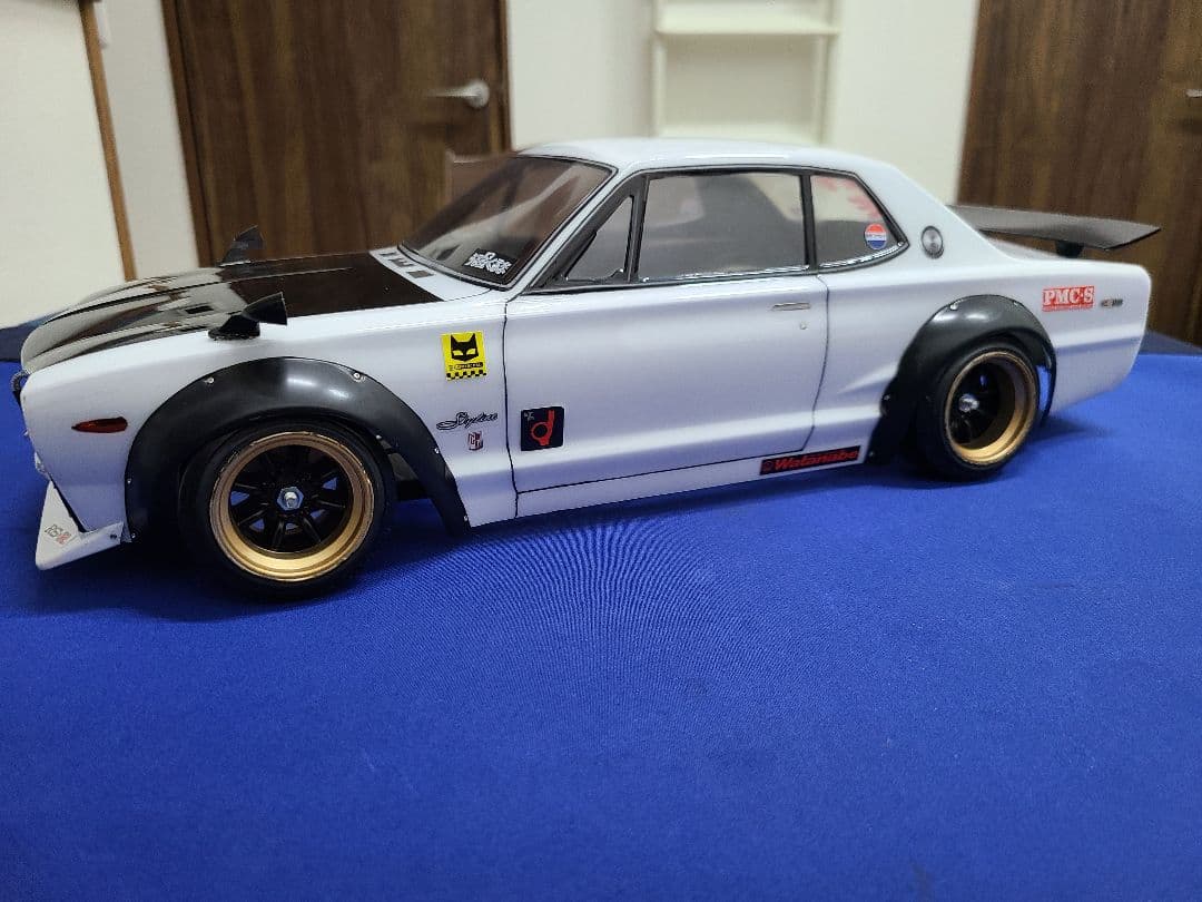 ラジコンボディ　ABCホビー　バリバリカスタム　ハコスカ角目＆ホイール4本セット