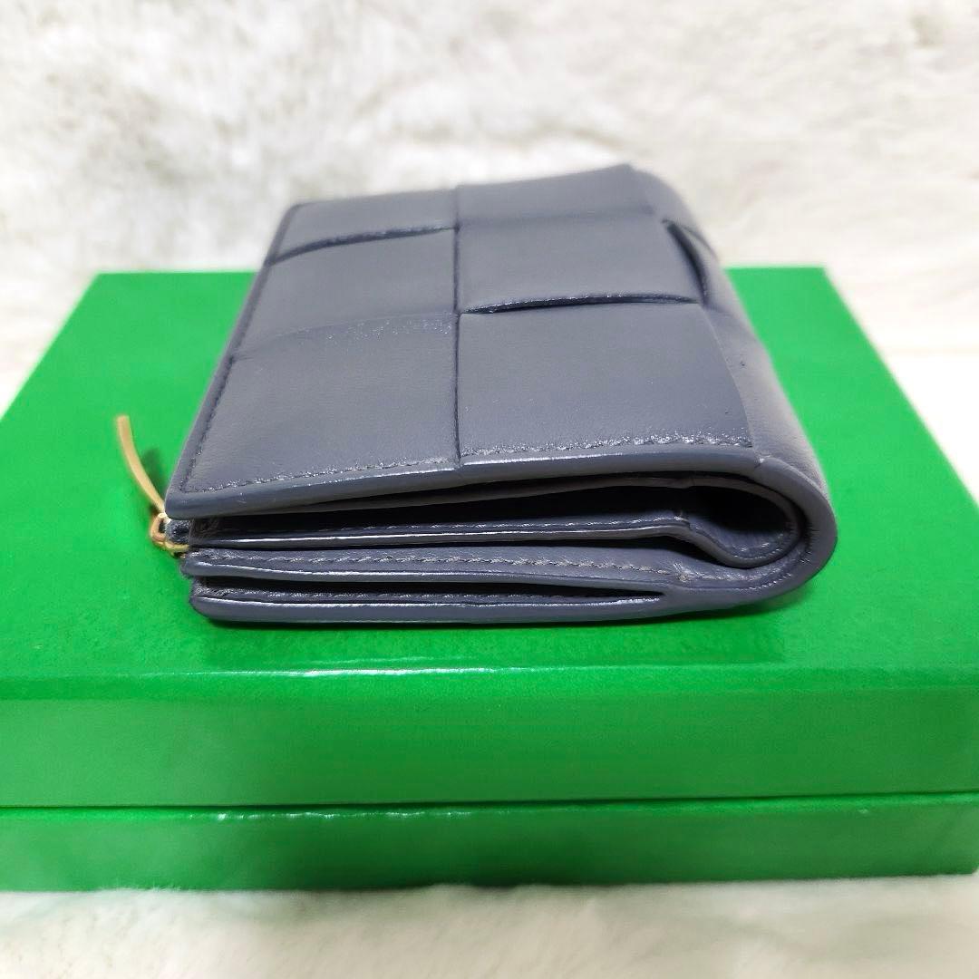 ✨極美品✨ボッテガ 二つ折り カセット イントレチャート レザー RFID